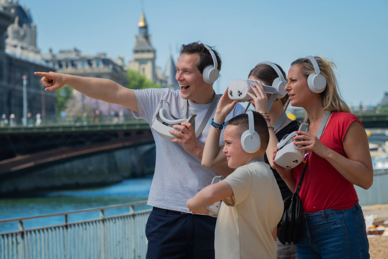 Virtual Reality Family Experience