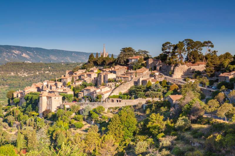 Luberon Villages & Lavender Fields Private Tour + Wine Tasting