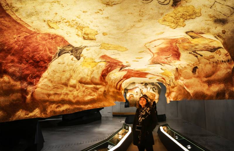 Dordogne & Lascaux Cave Full Day Sightseeing Tour