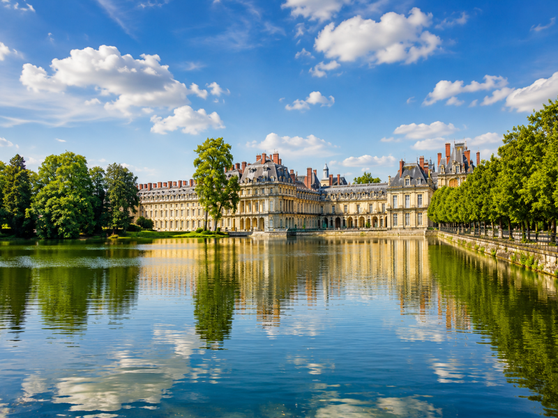 Fontainebleau & Vaux le Vicomte Tour