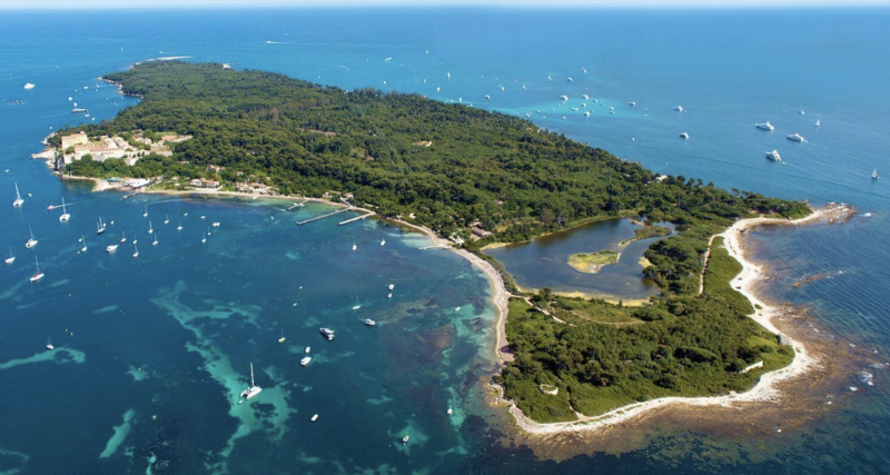 Island on the French Riviera