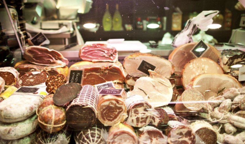 Private Walking Food Tour in Reims