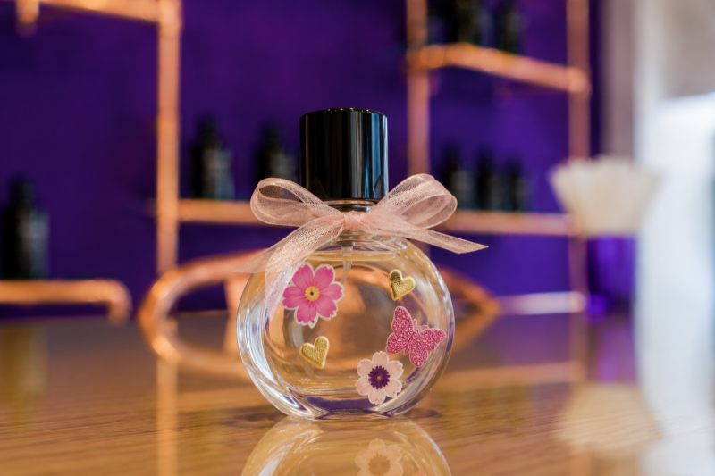 Parisian Little Perfumer Experience