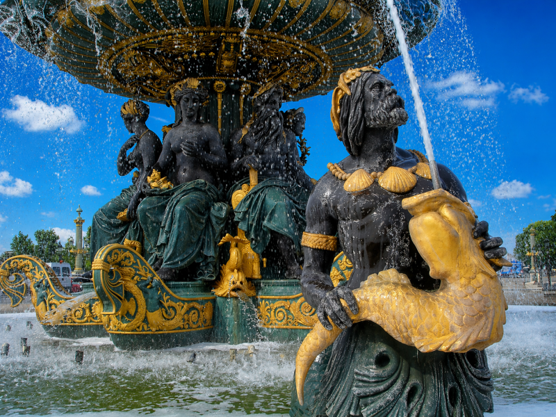 Discover Paris in a Vintage Sidecar