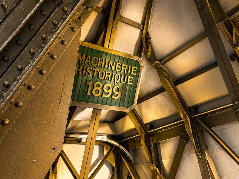 VIP Eiffel Tower Experience