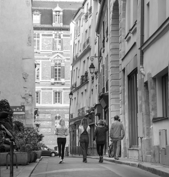 Family Photoshoot in Paris