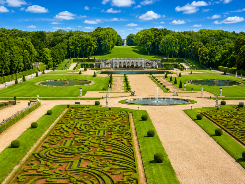 Fontainebleau & Vaux le Vicomte Tour