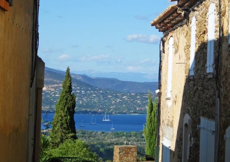 Experience Wine Tastings from Saint Tropez