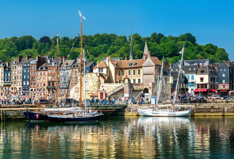 Honfleur Private Guided Walking Tour