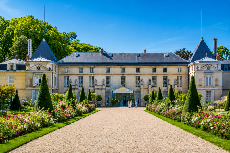 Malmaison Castle Private Tour from Paris
