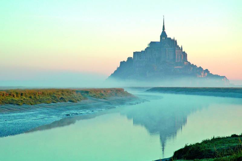 Mont Saint Michel Full Day Private Tour From Bayeux
