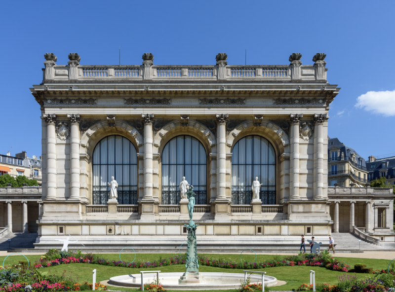 Palais Galliera & Decorative Arts Museums Private Guided Tour