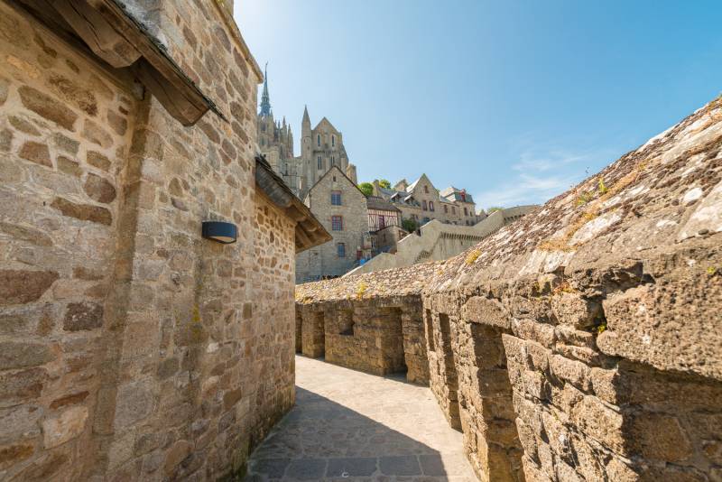 Big Wall surrounding Mont Saint Michel