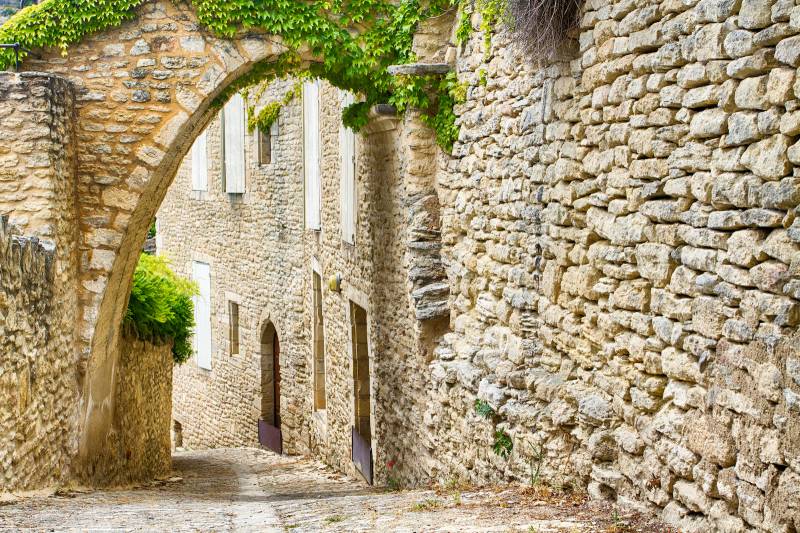 Gordes Village Narrow street Full Day Sightseeing Tour of Provence from Saint Tropez