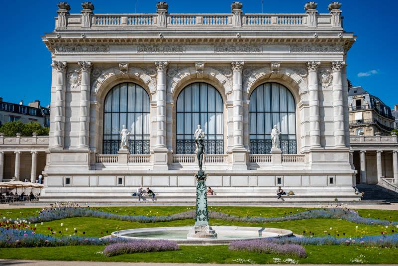 Palais Galliera & Decorative Arts Museums Private Guided Tour