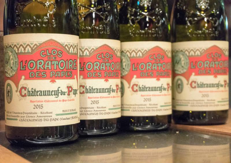 Châteauneuf du Pape wine Bottle