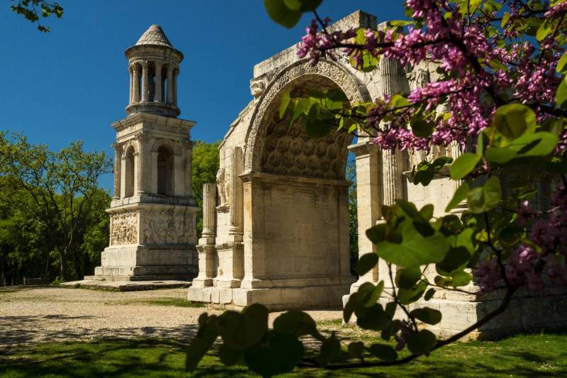 Glanum