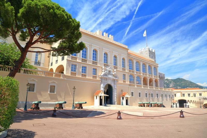 Monaco Private Guided Walking Tour