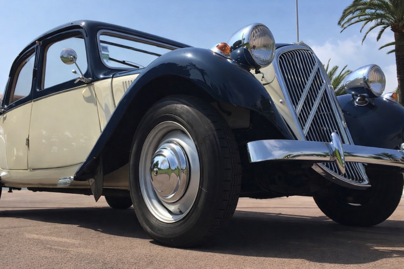 Vintage Car Full Day Private Tour In A Citroen Traction