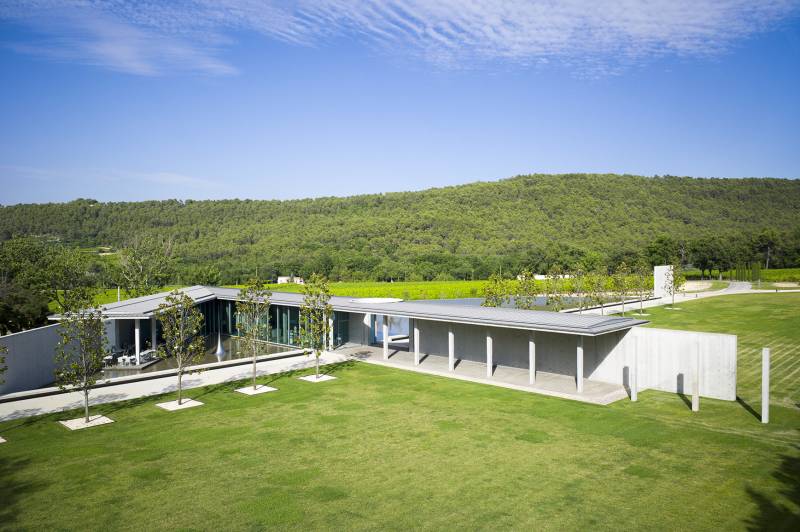 Discover Provence from Toulon (Shore Excursion)