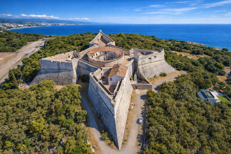 Antibes Private Guided Walking Tour