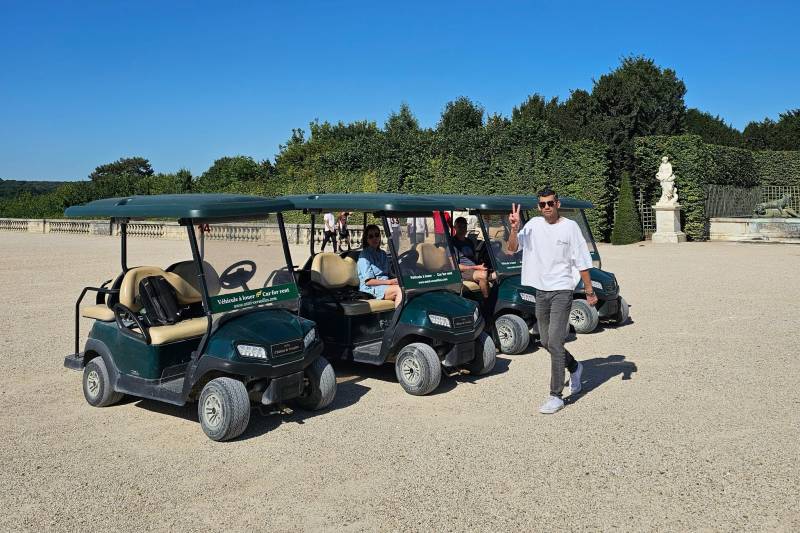 Versailles Private Guided Bike & Golf Cart Tour
