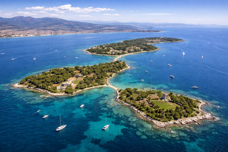 Helicopter Panoramic Flight From Cannes