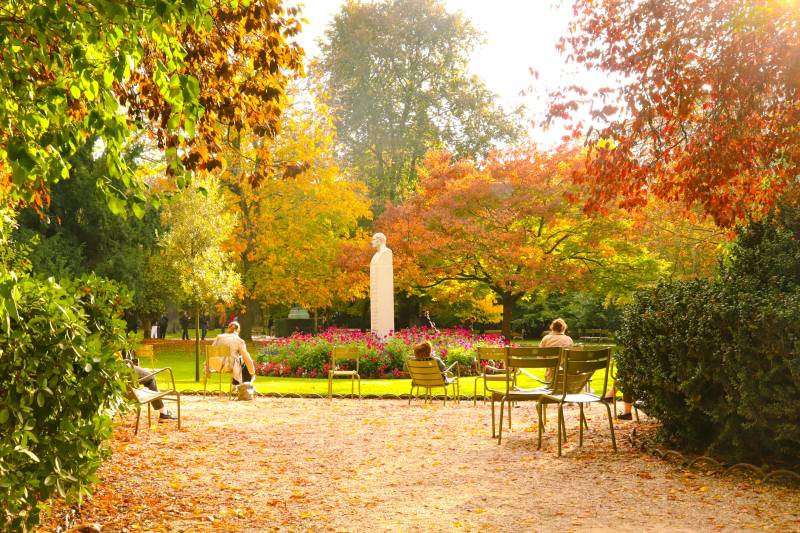 Gardens of Paris Private Guided Walking Tour