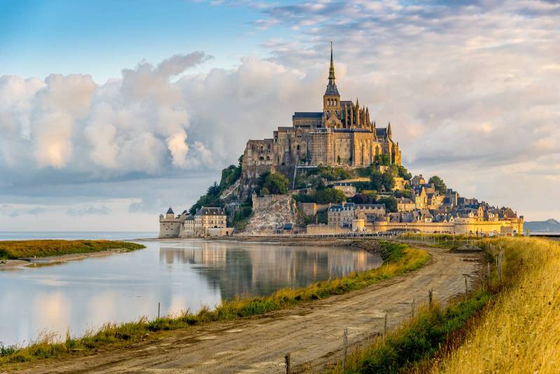 Mont Saint Michel Private Guided Walking Tour