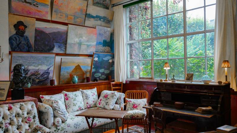Monet’s House & Gardens in Giverny Private Tour From Paris