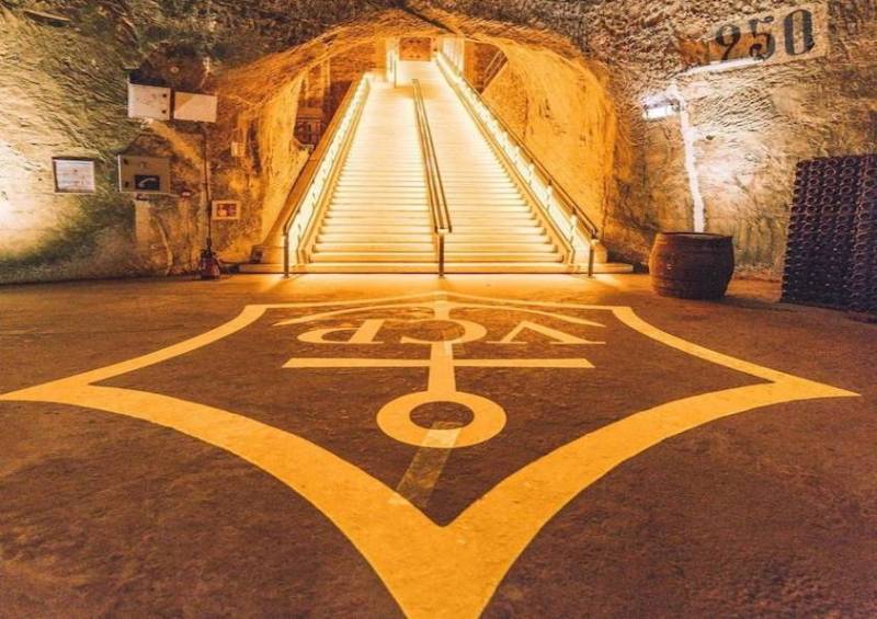 Full Day Private Champagne Sightseeing & Tastings (Moët & Chandon)