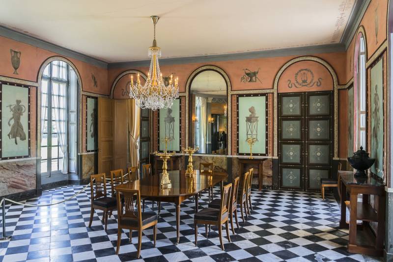 Malmaison Castle Tour