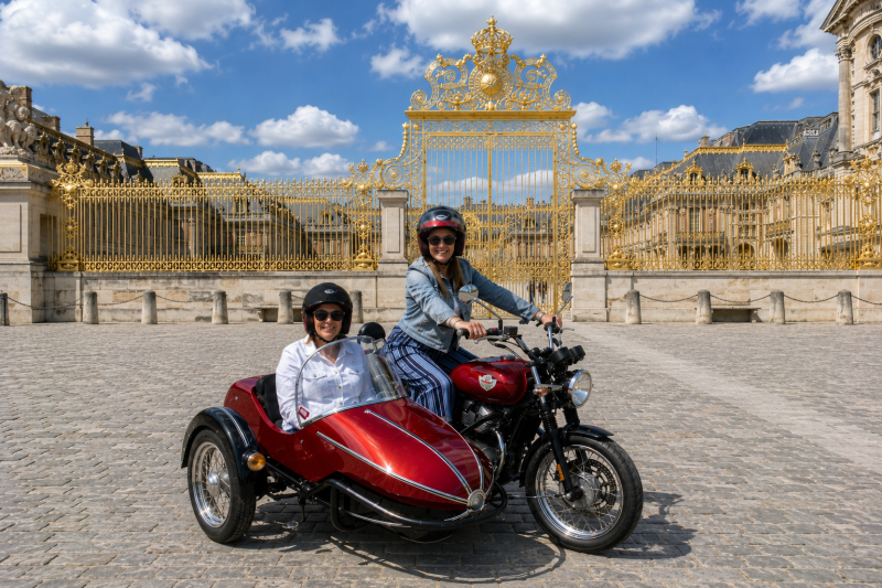 Versailles Tour in a Vintage Sidecar